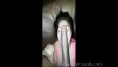 Abspielen Größter Gummischuh der Welt - sehen Sie sich Thomas mehr auf adolescentandmilfcams.com an