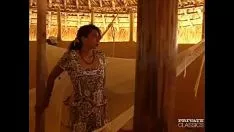 Reproduzir Luisa victoria leva dp no acampamento