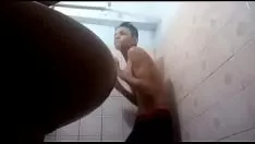 تشغيل انتفاخ الملابس الداخلية - الاستحمام تحت الملابس 03