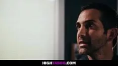 تشغيل شخص أكاديمي ثمين مخطئ مع مدربها في الفصل الدراسي - دوني سواي - لانا شارابوفا