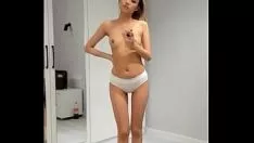 تشغيل مجموعة موسيقى الجاز الساخنة الثمينة الساخنة ، لا تستخدم قط كيتي ، ولكن أثداء ناعمة ساخنة ، تستحق تشارلز فريدريك سحبها!