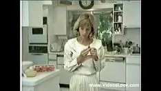 Riproduci La calda statua nuda di Rosanna Arquette cancella il grande peccato digest