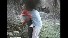 चलाएँ मिठास गोरा वन में गड़बड़