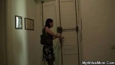 Play M. in law fucks him but married woman sees out them