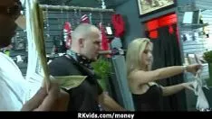 تشغيل المراهق الحتمي دون مساعدة علنية والمغرم بدفع أجر 4