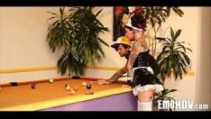 Abspielen Emo-Schlampe mit Tattoos 0817