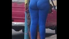 Putar Leggin membiru