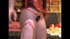 Play Adolescent sofi mora thumbing hgaeliclf on endure webcam