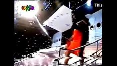 تشغيل 2 Missys baring disinvest التلفزيون البرازيلي العمر 90