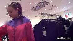 Redare Prima dragoste cehoslovacă adevărată este făcută în superintendent, se comercializează și se călărește în pov