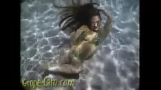 Reproduzir Y. ashley pov submerso - thomas mais dela em fumble-cam.com