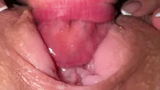 تشغيل الساخنة كس لعق عن قرب دسم اللعنة مع غير الشقيقة في منامة