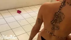 Putar Hot Teen Friend Trip mengarah ke Poolside Pussy Pounding