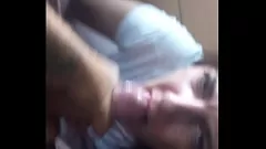 Oynat Hellina Diamond'ın Yoğun Deepthroat oral seks