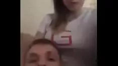 Oynat Rus çift kuru ameporno seks