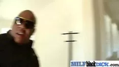 Reproduzir Vídeo de sexo racial com teras gumshoe tantalise por milf (moxxie maddron) mov-16